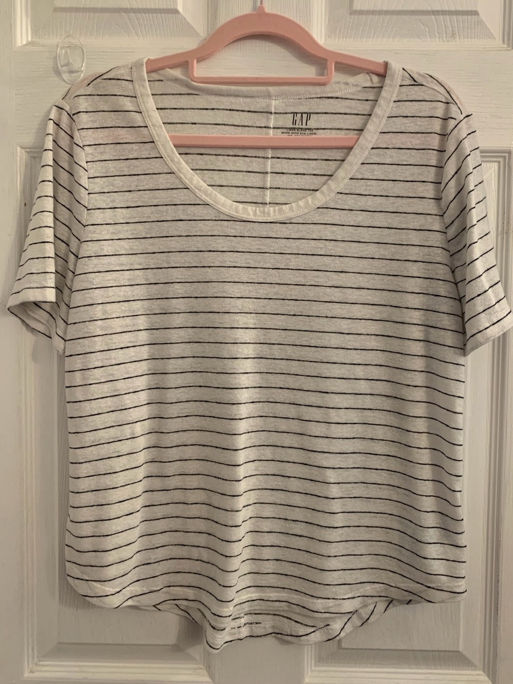 GAP Women’s White Tee with Black Pinstripes. Size large $8